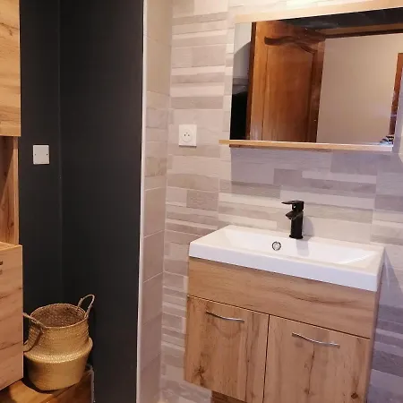 Maison Au Coeur Du Village De Sur Agout Apartamento *