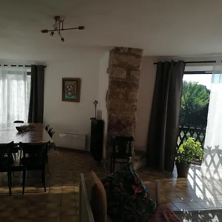 شقة Maison Au Coeur Du Village De Sur Agout *